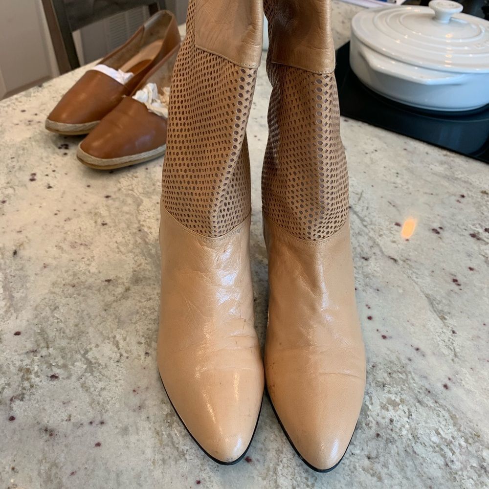 Vintage Tan Cut Out Leather Boots sz 6.5 - Picture 3 of 5